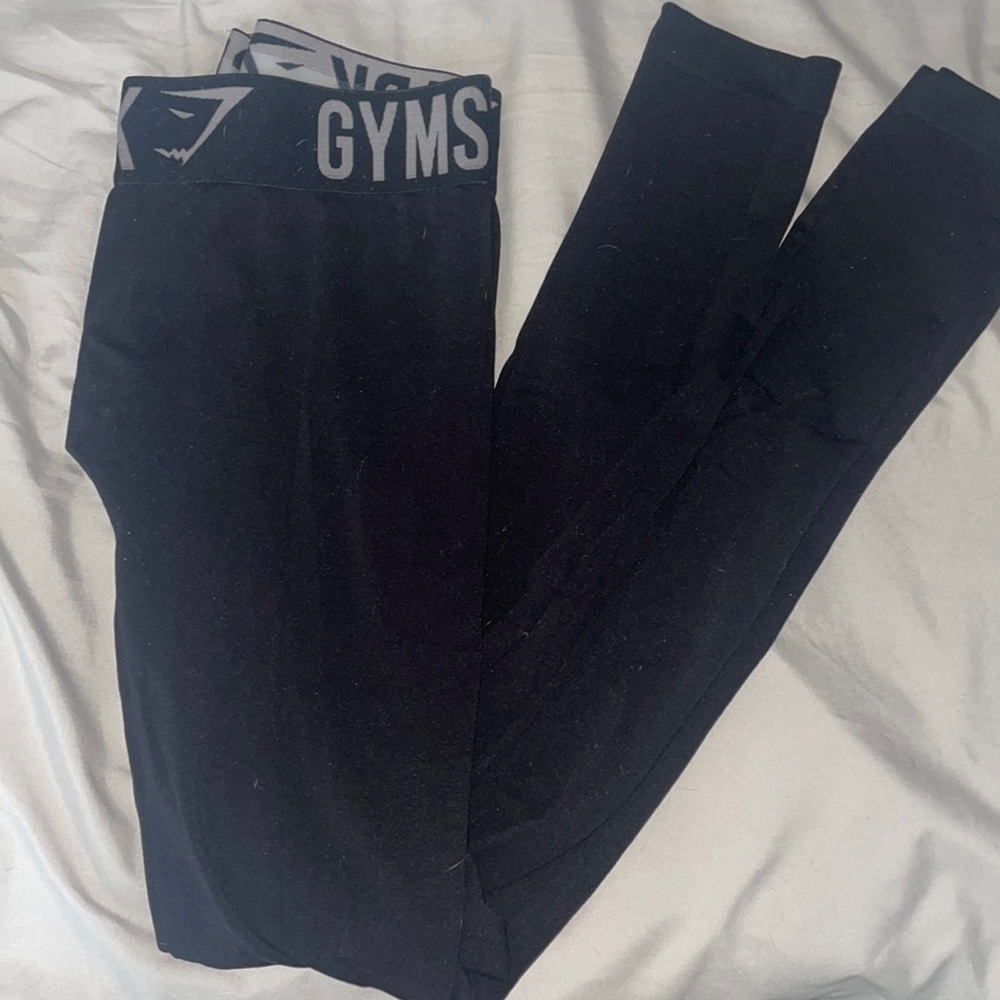 Black gymshark leggings